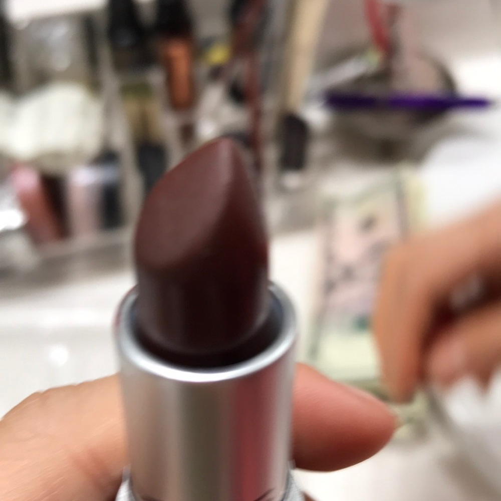 Mac lipsticks gift set - Picture 3 of 7